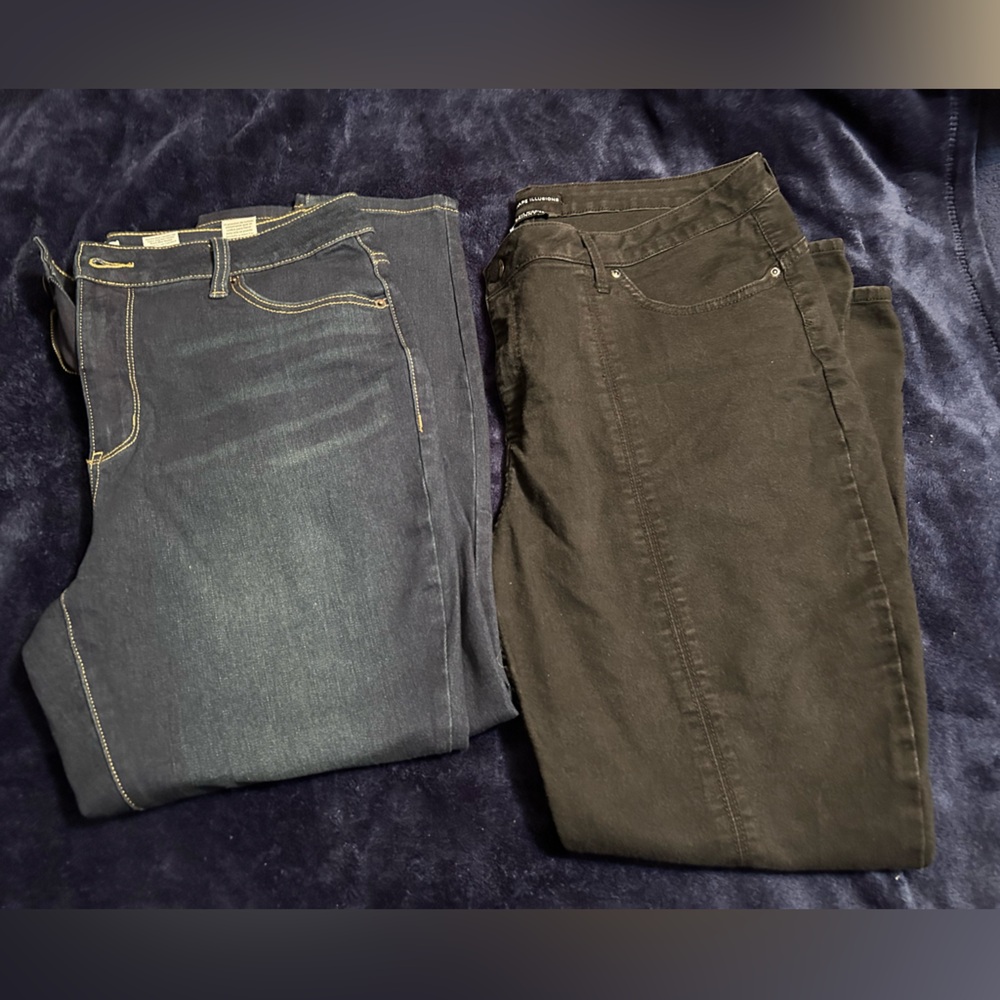 Time and Tru Dark Blue Jeans